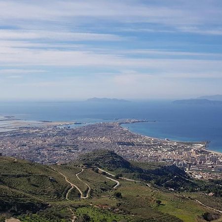Summer Wind Apartments Trapani Bagian luar foto