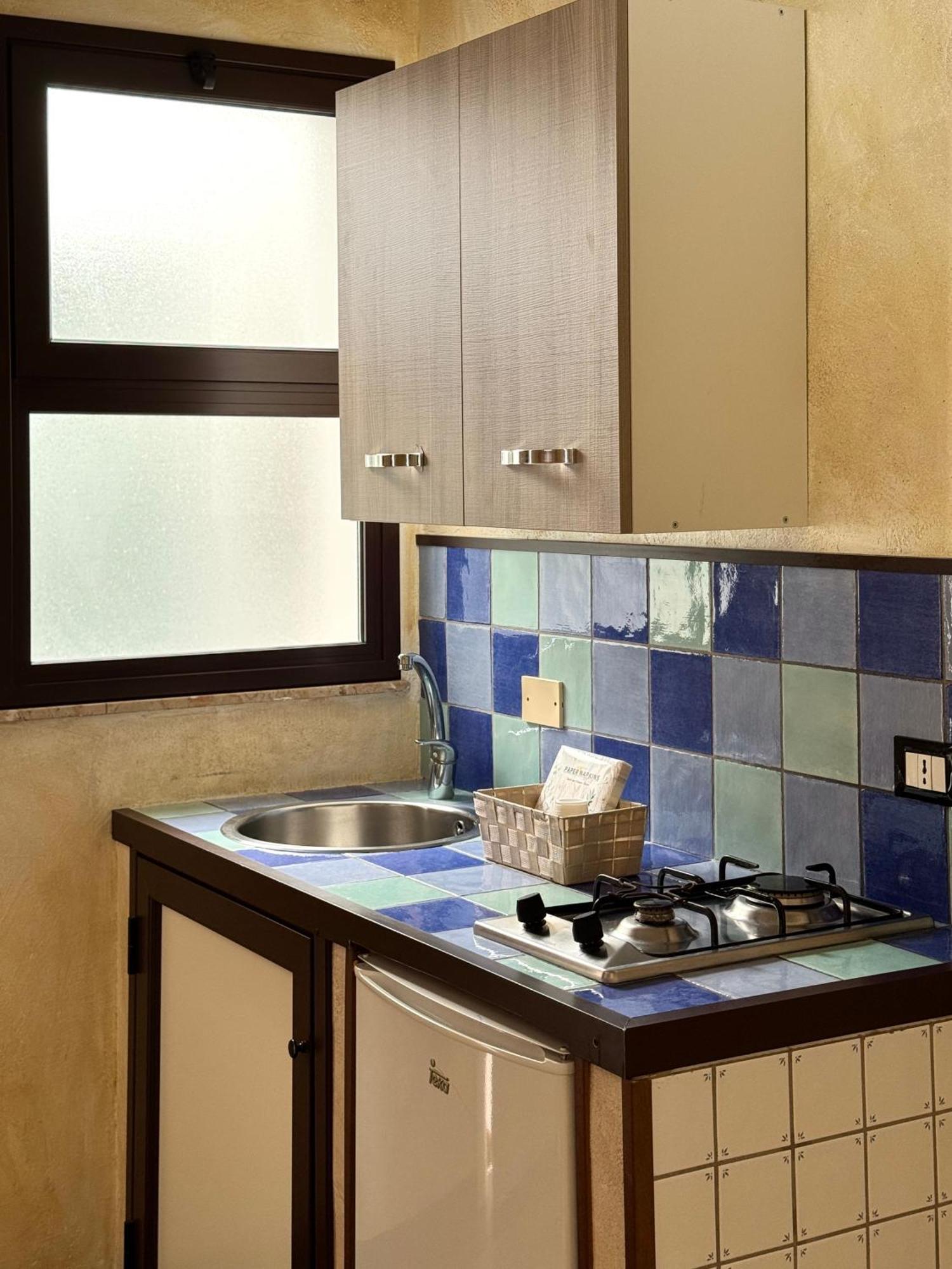 Summer Wind Apartments Trapani Bagian luar foto