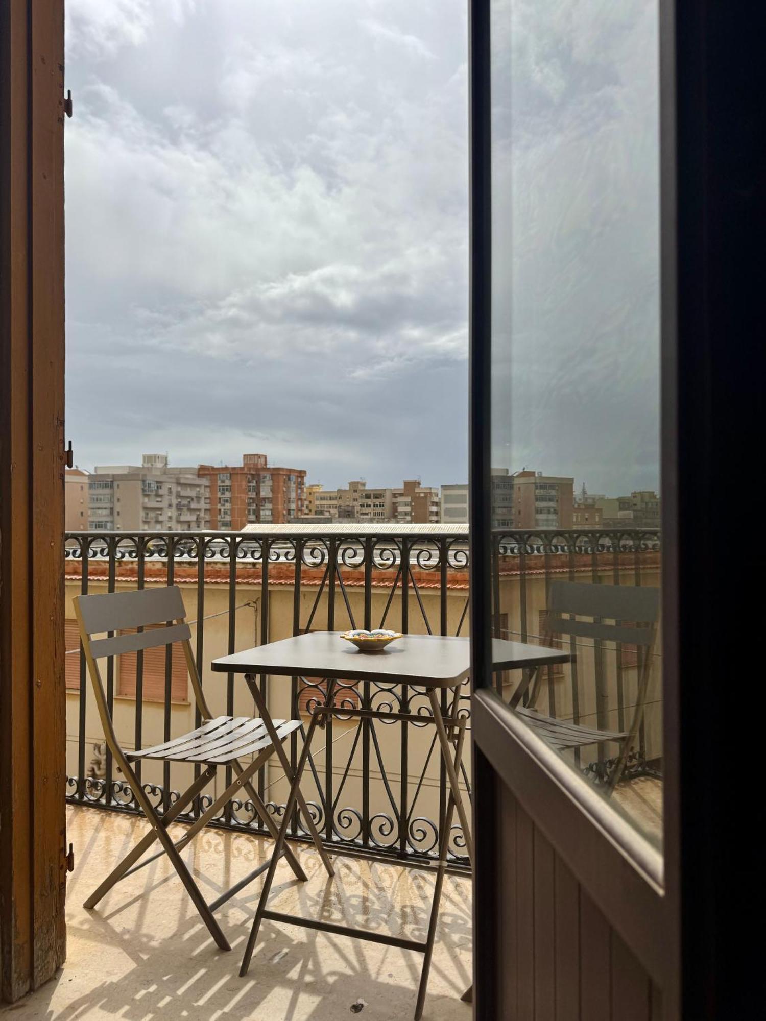 Summer Wind Apartments Trapani Bagian luar foto