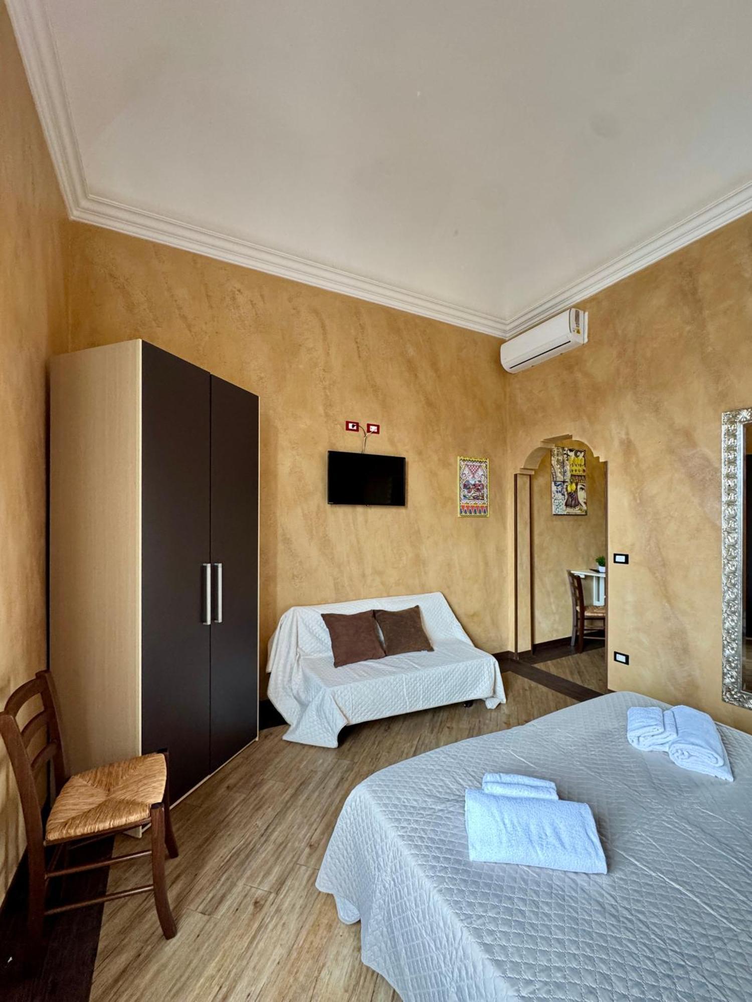 Summer Wind Apartments Trapani Bagian luar foto